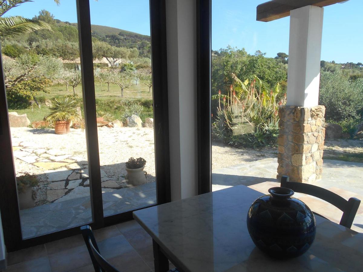 Villatramontistella Suite Capoliveri  Εξωτερικό φωτογραφία